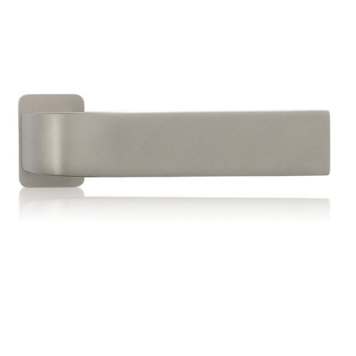 Metal door handle - TRINITY - M&T 1997, a.s. - brass / contemporary