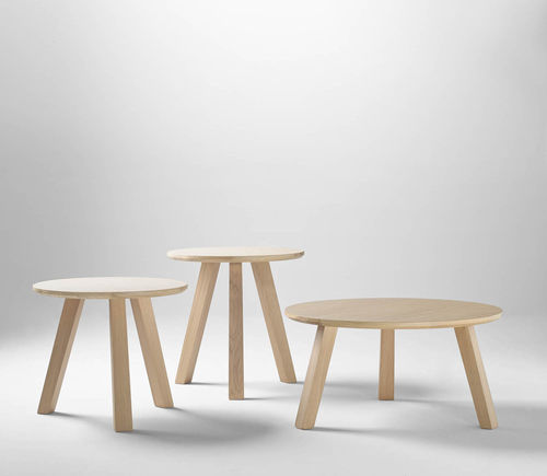 Contemporary coffee table - Escamp - Bosc - oak / oak base / round