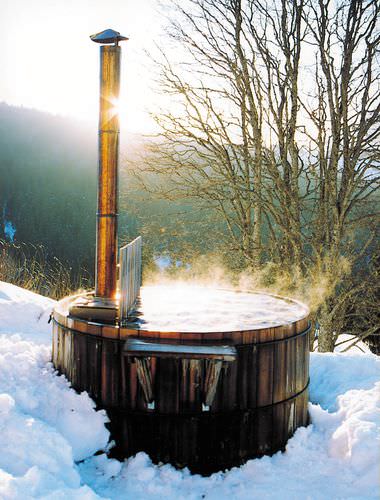 Cedar Nordic hot tub - IN THE SNOW - Storvatt