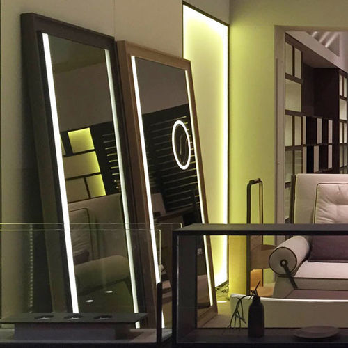 Floor-standing mirror - SEVI  - DIMENSIONE CHI WING LO - contemporary / rectangular / natural oak
