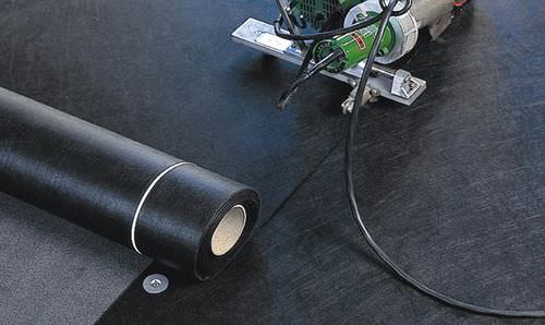Roof waterproofing membrane - ELASTOFOL - Isola Powertekk - roll / PVC