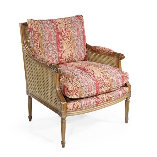 Louis XVI style armchair - COLOGNE - Oficina Inglesa - fabric / leather / oak