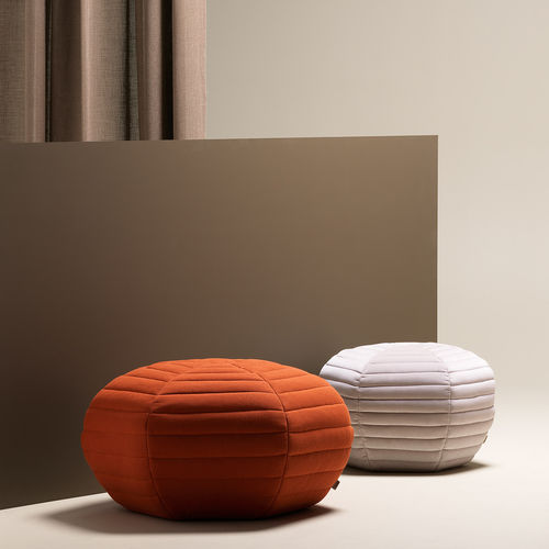 Contemporary pouf - POPPY - Fogia - fabric / round / gray