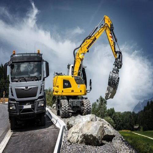 Wheeled excavator - A 914 LITRONIC - Liebherr  - short tail swing / small turning radius / compact