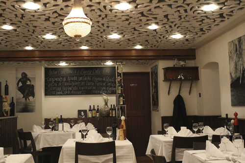 Ceiling acoustic panel - RESTAURANT DOLCE VITA SIRNACH - Bruag Design Factory AG - for false ceiling / MDF / rectangular