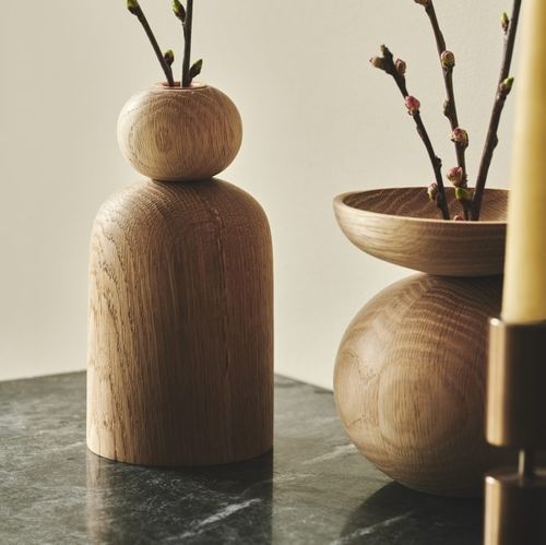 Contemporary vase - Ball  - Applicata - oak / stained wood / table