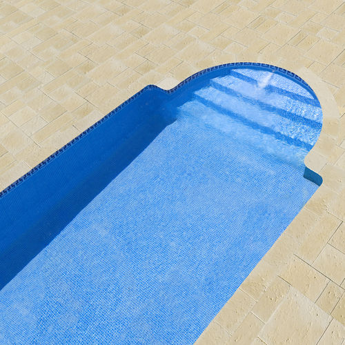 Concrete swimming pool coping - DORDOGNE Series - SAS PREFABRICADOS DE HORMIGON SA - corner / curved