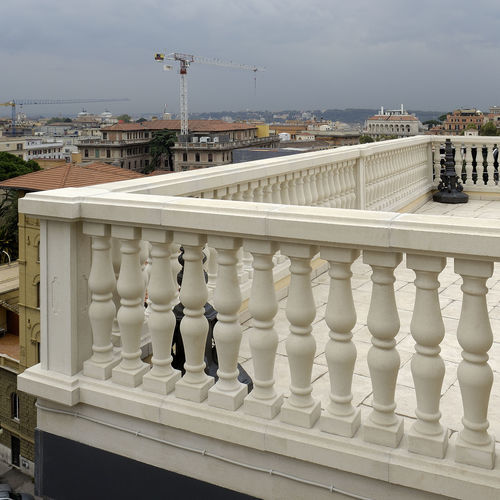 Balustrade fence - 700 Series  - SAS PREFABRICADOS DE HORMIGON SA - residential / concrete / solid