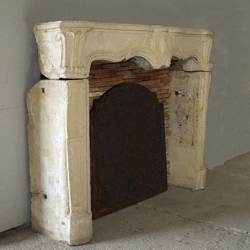 Regency fireplace mantel - bca materiaux anciens