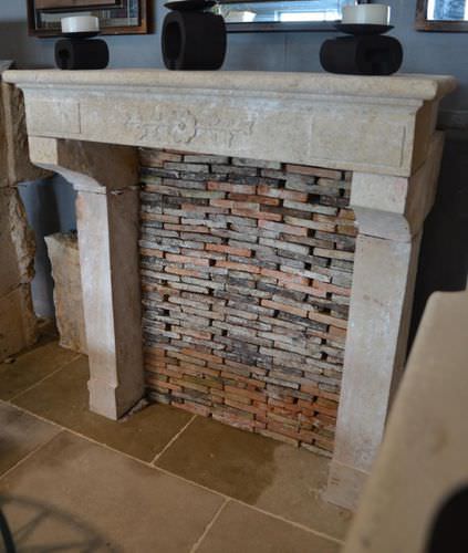 Louis XIII fireplace mantel - bca materiaux anciens - stone
