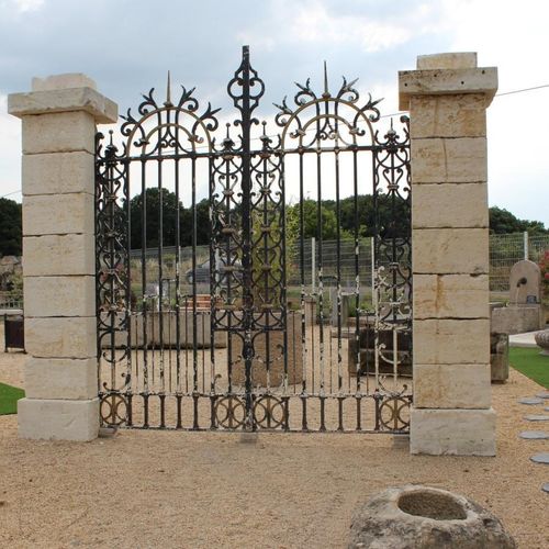 Swing gate - bca materiaux anciens - wrought iron / wire mesh / home