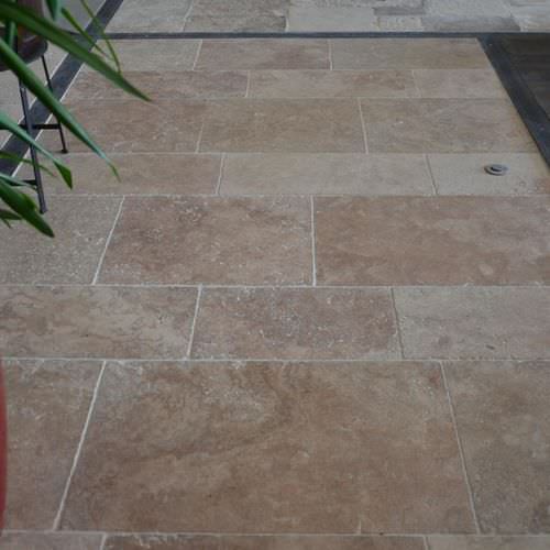 Travertine tile - 01251 - bca materiaux anciens - polished / indoor / outdoor