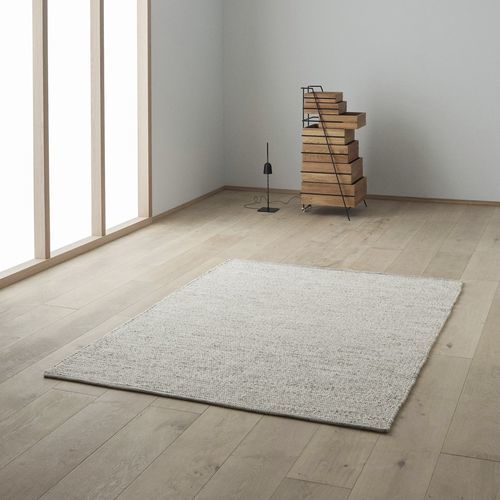 Contemporary rug - AGNER - LINIE DESIGN A/S - plain / wool / rectangular