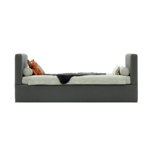 Pull-out bed - BIENVENIDA - KRETHAUS - single / contemporary / upholstered