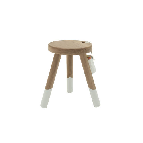 Contemporary stool - Oriente Milk - KRETHAUS - wooden / wooden base / 3-legged