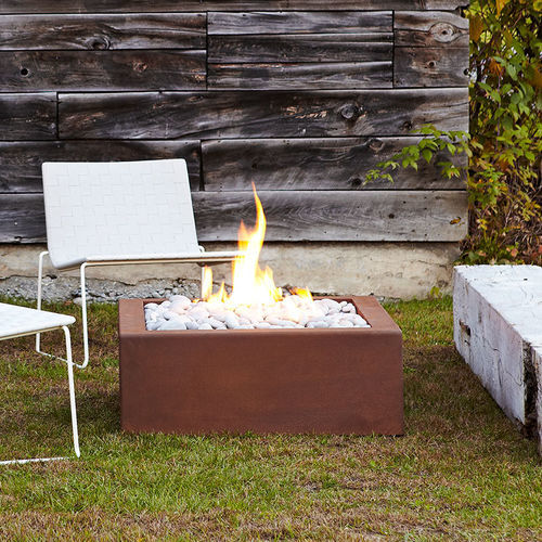 Gas fire pit - Bento - PALOFORM - COR-TEN® steel / tempered glass / square