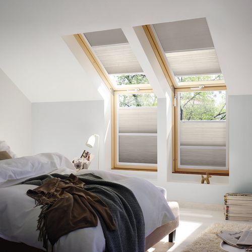 Pleated blinds - ROOFLIGHT HONEYCOMB - Kadeco Sonnenschutzsysteme GmbH - for roof windows / fabric / commercial