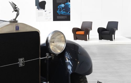 Original design armchair - RICHARD III  - Baleri Italia - polyurethane / by Philippe Starck
