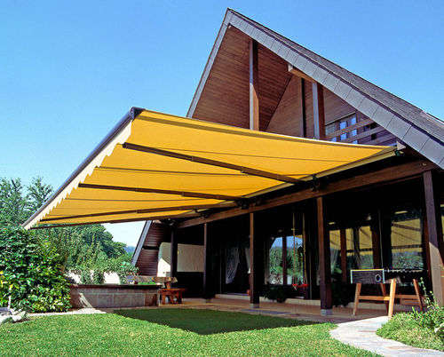 Retractable awning - LAVELERIA - motorized / patio / yellow