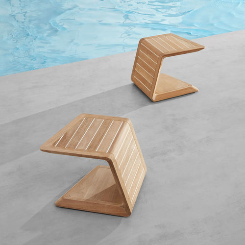 Contemporary side table - ARMONIA - Higold - teak / teak base / rectangular