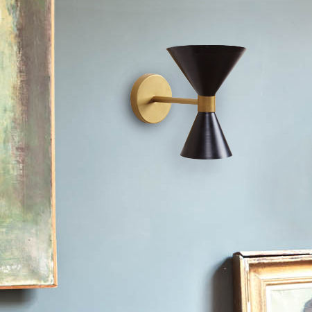 Contemporary wall light - UEC - Luxcambra - indoor / metal / halogen