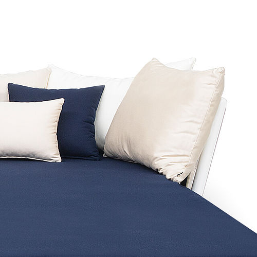 outdoor square cushion