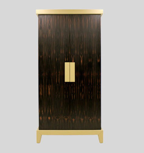 Contemporary wardrobe - GRANDE - Paulo Antunes - wooden / leather / with swing doors