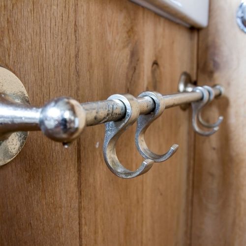 Contemporary coat hook - GESLOTEN  - Dauby - white bronze / raw metal / aged iron