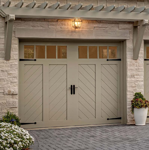 Sectional garage door - CANYON RIDGE® CHEVRON - Copy door - swing / steel / composite