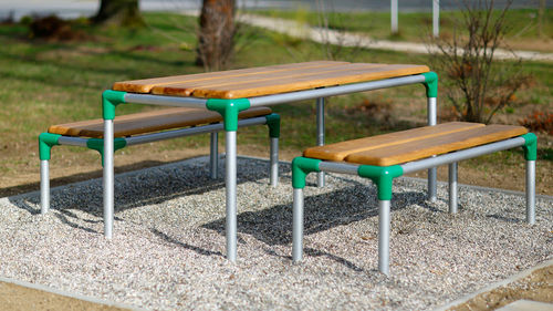 Contemporary table - KAGP060 - Kreal - aluminum / aluminum base / rectangular