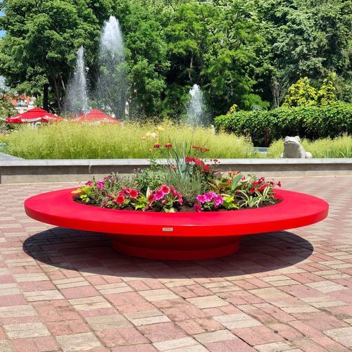 polyethylene planter - Terra Group