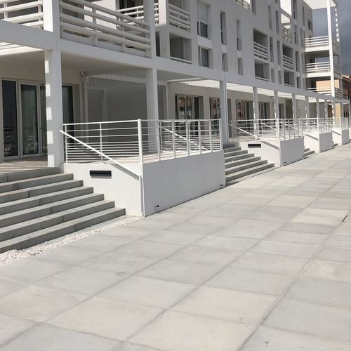 Stone paving slab - DALLE 99×99 - REPLIK - bush hammered stone / outdoor / exterior