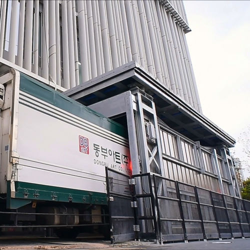 Mechanical elevator - TRUCK LIFT - SERAPID - for trucks / for heavy loads / rigid chain
