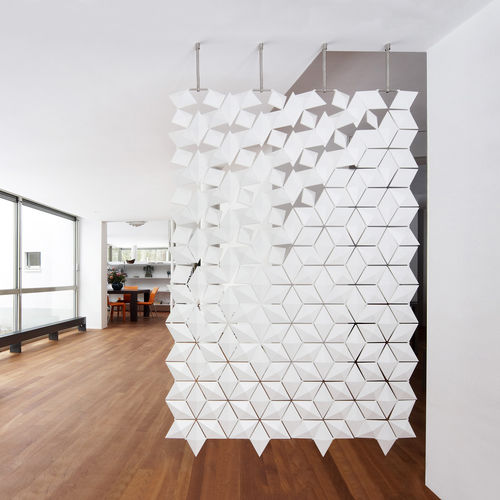 hanging room divider - Bloomming