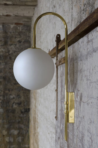 Contemporary wall light - 06 - MAGIC CIRCUS EDITION - indoor / brass / blown glass