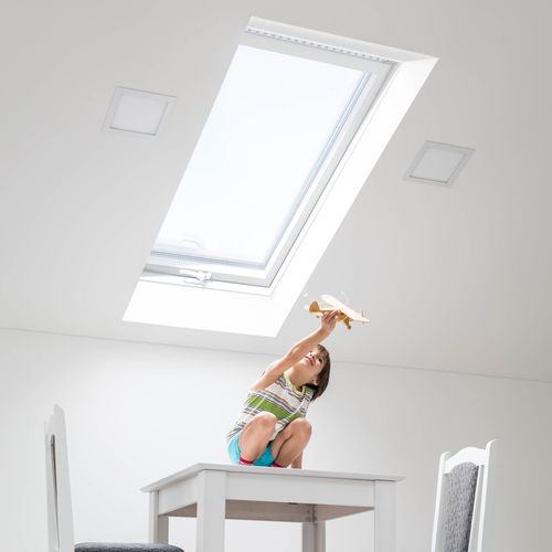 PVC roof window - IGOV N22 - okpol - pivoting with central axis / triple-glazed / thermal break