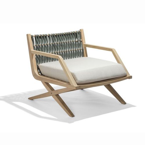 Contemporary armchair - UIRAPURU - Butzke - fabric / wooden / with removable cushion
