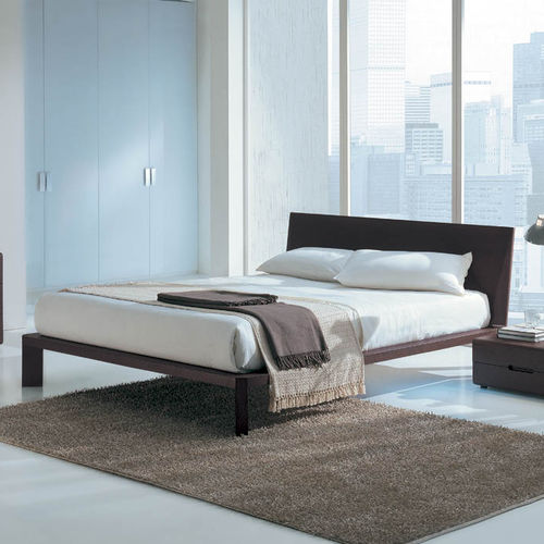 Double bed - ASIA - Mobilform - contemporary / with upholstered headboard / wooden