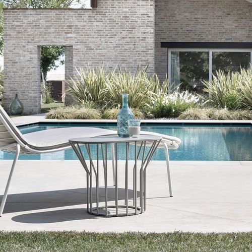 Modern coffee table - JUMP LITTLE - Traba' - HPL / metal base / round