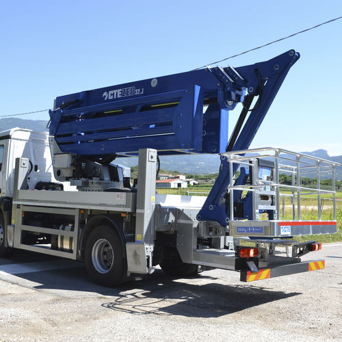 Construction site aerial work platform - ZED 32 JHV - CTE - outdoor / truck-mounted