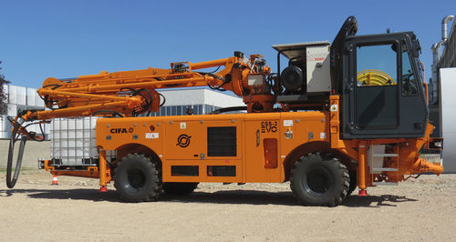 Mobile concrete pump - CSS-3 EVO - CIFA S.p.A - truck-mounted