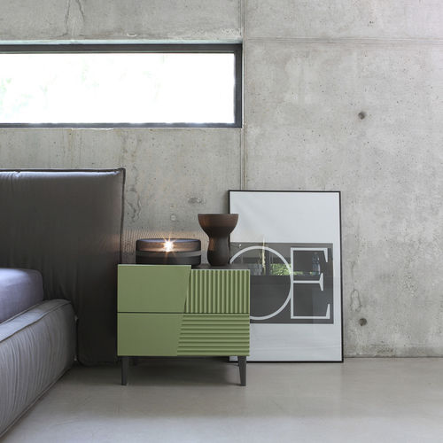 Contemporary bedside table - ZERO.16 - Devina Nais - lacquered wood / oak / rectangular