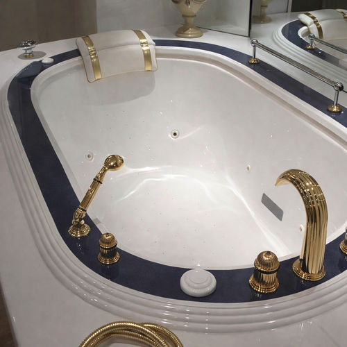 Oval bathtub - SOVEREIGN 2 - WATERGAME COMPANY - for homes / professional / composite