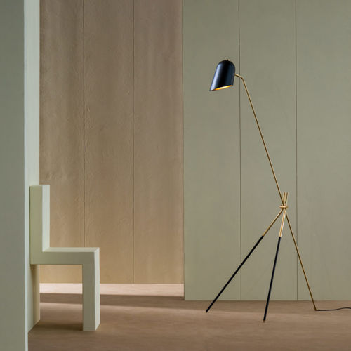 Floor-standing lamp - Lambert et Fils - aluminum / brass / powder-coated steel