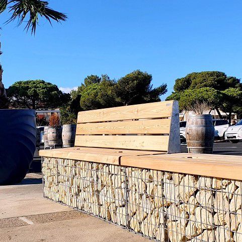 Contemporary public bench - EVOL - ID GABION - L'AGENCE URBAINE - metal / larch / stone