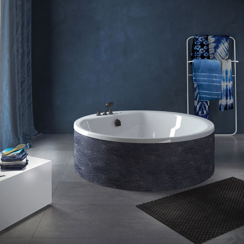 Oval bathtub - PREMIUM LINE - Cleopatra World of Wellness - corner / round / free-standing