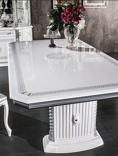 Classic dining table - VENUS - Ben Company srl Industria Mobili - wooden / wooden base / rectangular