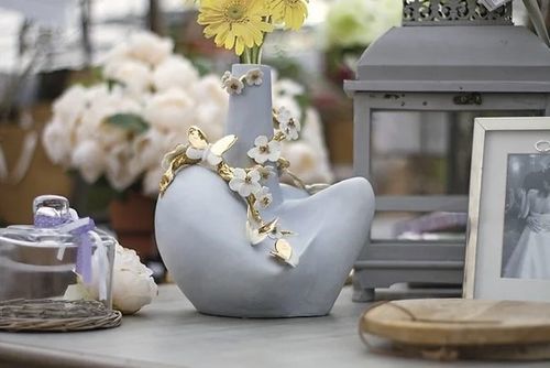 Contemporary vase - Porcellane Principe snc - porcelain / table