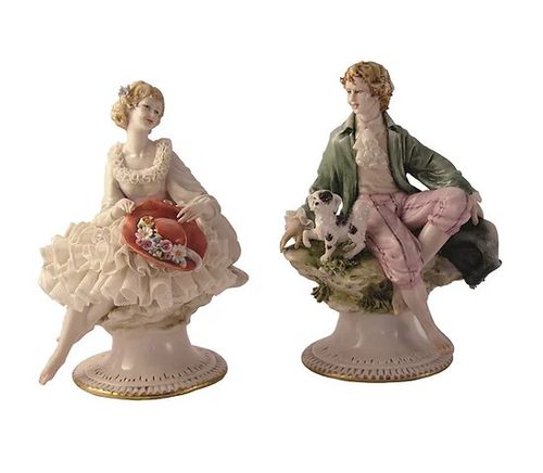 Porcelain sculpture - Gallant - Lady with lace - Porcellane Principe snc