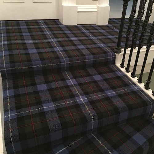 Woven carpet - ROBERTSON HUNTING TARTAN - STEVENS AND GRAHAM - nylon / wool / plaid